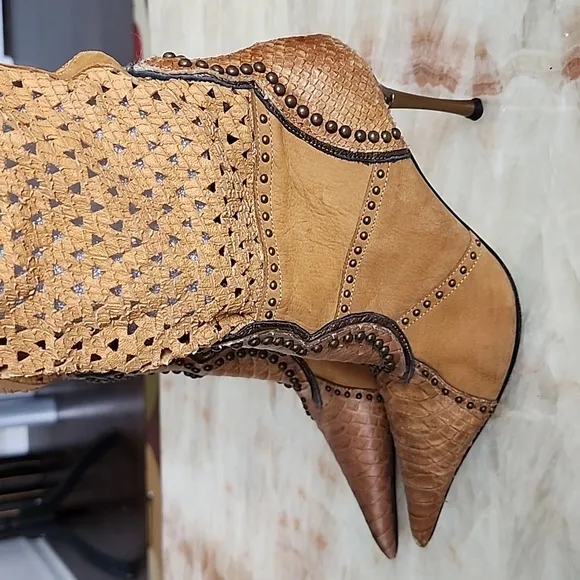 ALDO Stiletto Boots Vintage