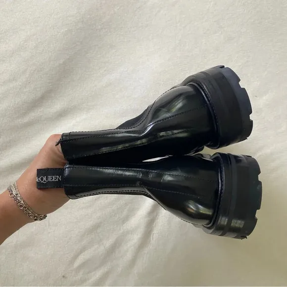 Alexander McQueen Women's Black Watson Leather Chelsea Boots Size 41