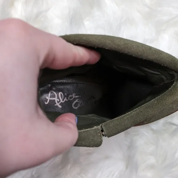 Alice   Olivia Suede Leather Caden Olive Green Heeled Booties Size 37.5 / 7