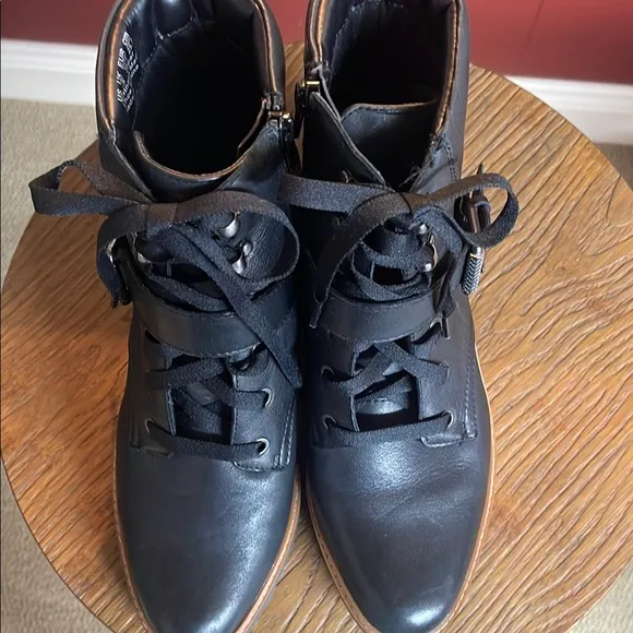 ALIZER NATUR Black Boots
