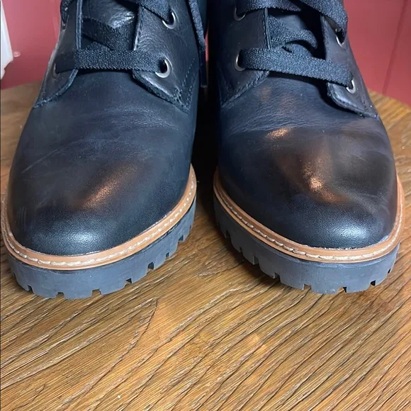 ALIZER NATUR Black Boots