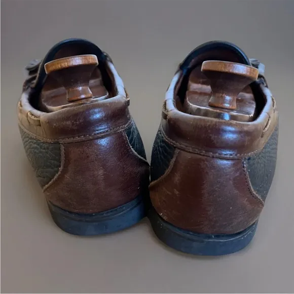 Allen Edmonds &quot;NASHUA&quot; Tassel Loafers Sz 12E Black/Brown Trim Shoe Casual Slipon