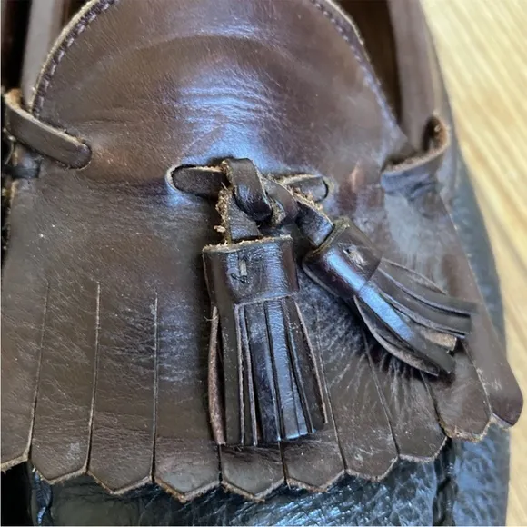 Allen Edmonds &quot;NASHUA&quot; Tassel Loafers Sz 12E Black/Brown Trim Shoe Casual Slipon
