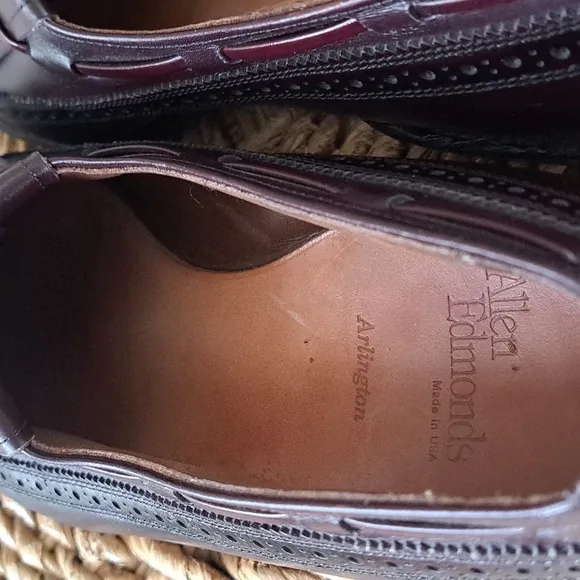 Allen Edmonds Mens Classic Kiltie Wingtip Tassel Cordovan Arlington Loafers 10 D