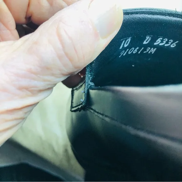 Allen Edmonds Mercer Street Penny Loafers