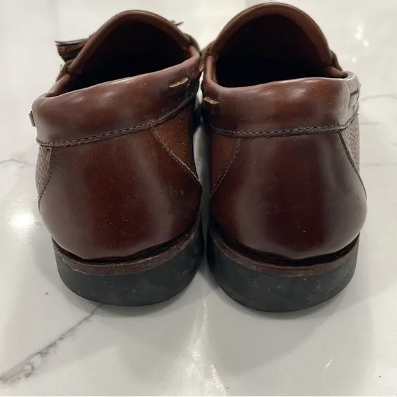Allen Edmunds Loafers. Men’s Brown Nashua Tassel Shoes. Size 6 1/2 D