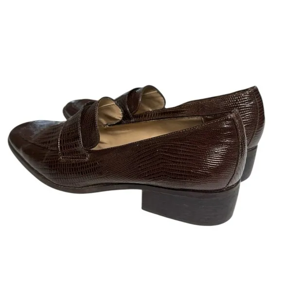 Allison Chase Womans Brown Crocodile Print Loafers Size 9B Comfortable Stylish
