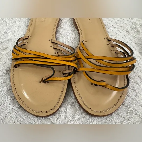 Amanu Orange Yellow Leather Strappy Toe Ring Flat Sandals Size 9 Made in Italy