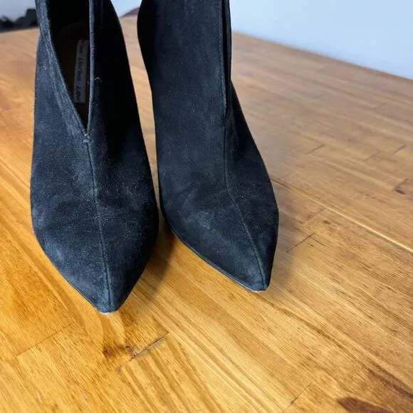 &amp; Other Stories Front Cut Black Suede Leather Point Toe Heeled Boots Size 9.5