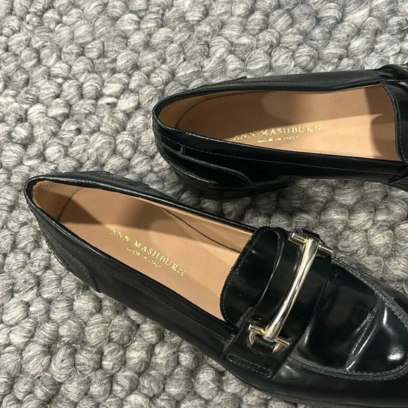 Ann Mashburn Black Patent Leather Buckle Loafers Size 35