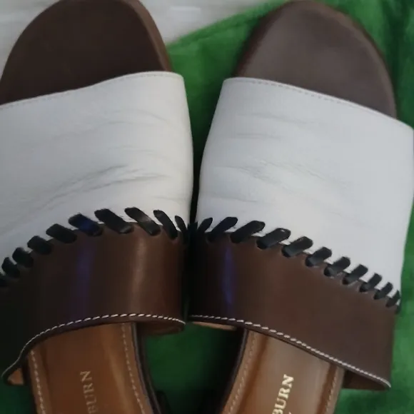 Ann Mashburn White &amp; Brown Spring Slides Italian Vacation Sandals--37 w Dustbag