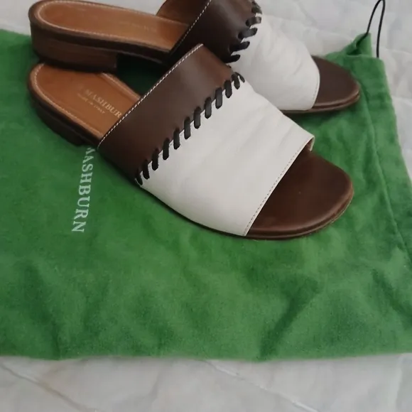 Ann Mashburn White &amp; Brown Spring Slides Italian Vacation Sandals--37 w Dustbag