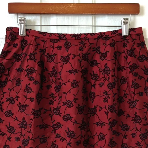 Ann Taylor 90's Vintage Floral Embroidered Silk High Waisted Mini Skirt Red 10P
