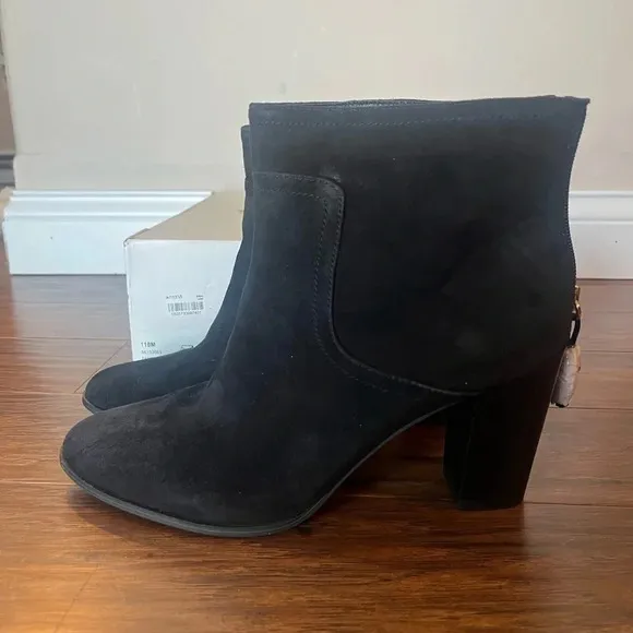 Anne Klein boots-NWT size 11