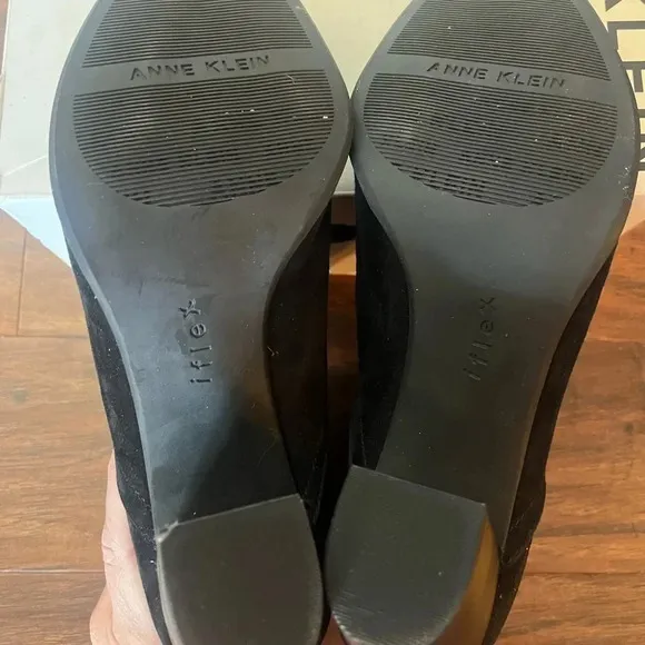Anne Klein boots-NWT size 11