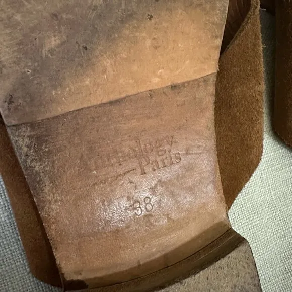 ANTHOLOGY PARIS Birdy Suede Sandals Camel Criss Cross
