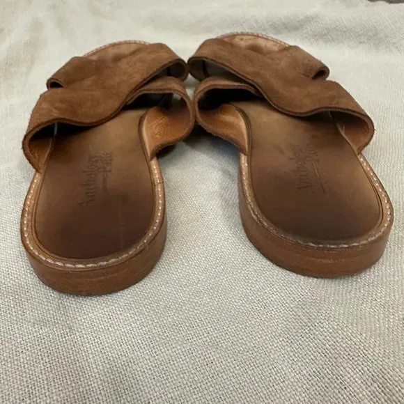 ANTHOLOGY PARIS Birdy Suede Sandals Camel Criss Cross