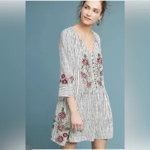Anthropologie Akemi   Kin Pansy Embroidered Dress Striped