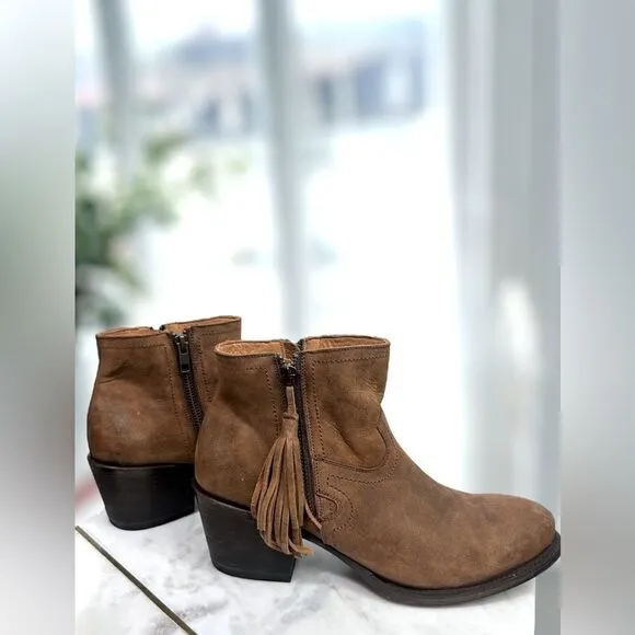Anthropologie BASKE FRINGED WESTERN Handmade leather Goodyear Welt Boot Size 8