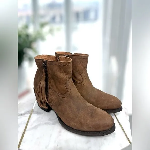 Anthropologie BASKE FRINGED WESTERN Handmade leather Goodyear Welt Boot Size 8