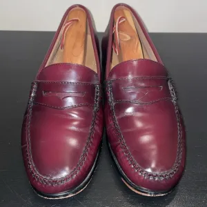 Anthropologie G.H. Bass &amp; Co Diane Leather Loafers.  Size 8.5 Wide.  Red/Brown.