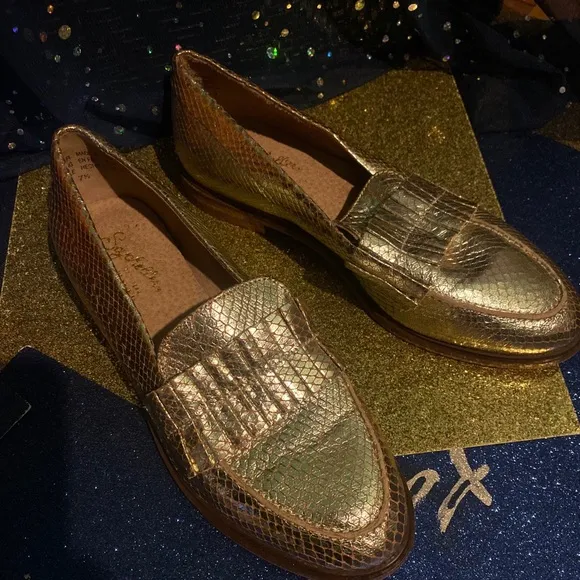 ANTHROPOLOGIE SEYCHELLES GOLD CROC LEATHER Loafers GORG LUX