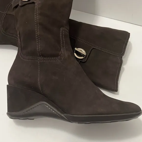 Antonio Melani Dark Brown Suede Knee High Boot Wedge Heel Zipper Women Size 9