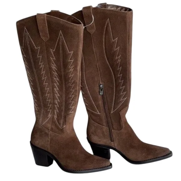 Antonio Melani Taegan Oiled Suede Western Boots NWT