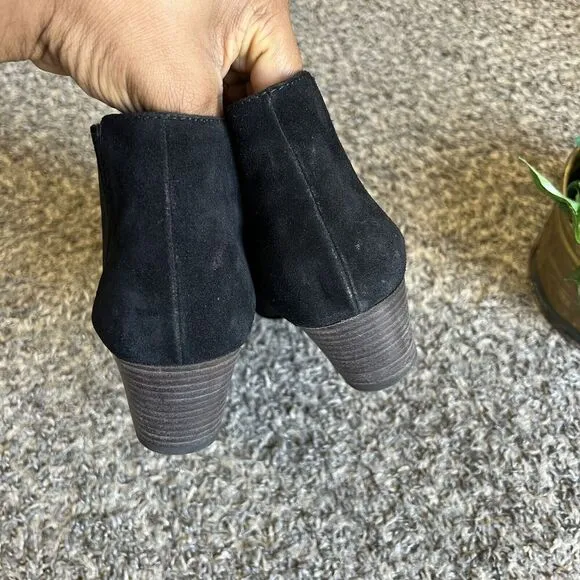 Aquatalia Fallon Suede Leather Chelsea Ankle Boots 7.5 Side Zip Black Heeled
