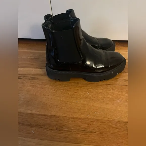 Aquatalia Haylie Black Patent Leather Platform Boots