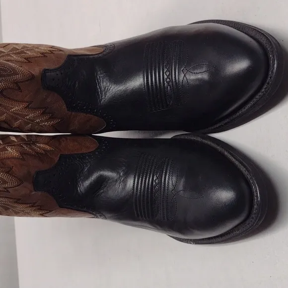 Ariat Black and Brown Cowboy Boots with Intricate Stitching Size 10 1/2 …
