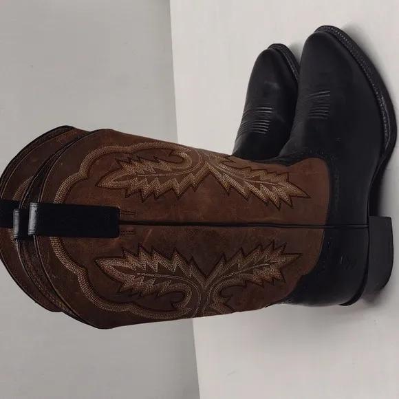Ariat Black and Brown Cowboy Boots with Intricate Stitching Size 10 1/2 …