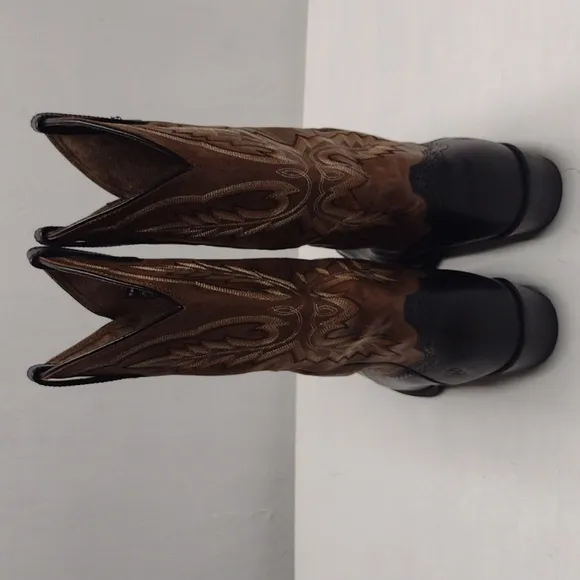 Ariat Black and Brown Cowboy Boots with Intricate Stitching Size 10 1/2 …