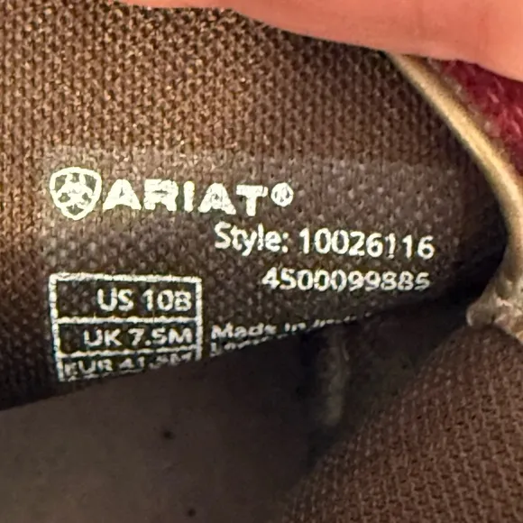 Ariat Brown and Burgundy Western Boots sz 10