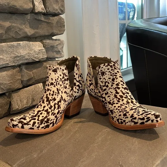 Ariat Dixon Haircalf Cow Hair On 100% leather X toe Westween slip on ankle boots