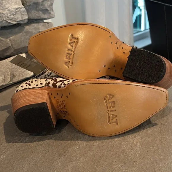 Ariat Dixon Haircalf Cow Hair On 100% leather X toe Westween slip on ankle boots