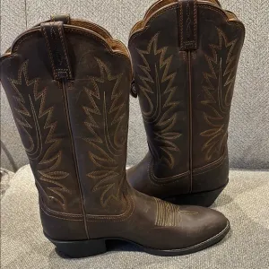 Ariat heritage western distressed brown   Boots 7.5
