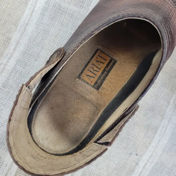 Ariat Leather Slip On Mules Brown Size 9B Vintage Retro