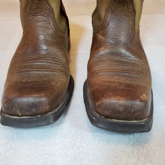 ARIAT Men's 9 D Rambler Western Boots Brown Leather Square Toe 10002317 Flaws