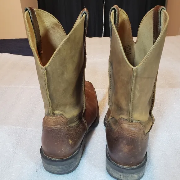 ARIAT Men's 9 D Rambler Western Boots Brown Leather Square Toe 10002317 Flaws