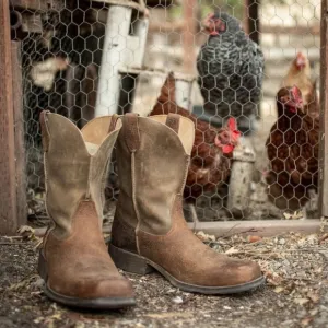 Ariat Men’s Rambler Distressed Western Slip on Boots