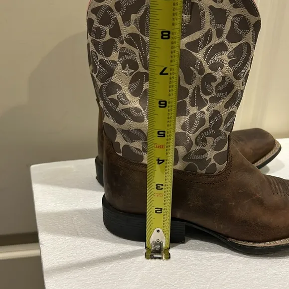 ARIAT Quickdraw slip in western leather upper/animal print cowgirl boots size 3