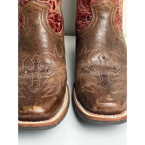 Ariat Western Cowboy Boots Brown Red  Studded Cross Detail US 7