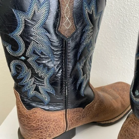 Ariat Western Cowboy Boots Square Toe Leather Brown Blue Stitching Size US 5