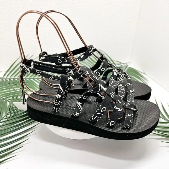 ARIZONA LOVE Trekky Flat Spartiate Strappy Sandals In Black Bandana Size 38 NWOB
