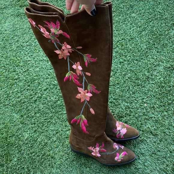 Ash “Jess Ter” Embroidered Suede Boots