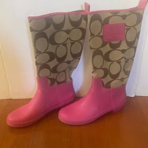Authentic Coach Paige  pink brown slip on Rain boots sz 8 READ