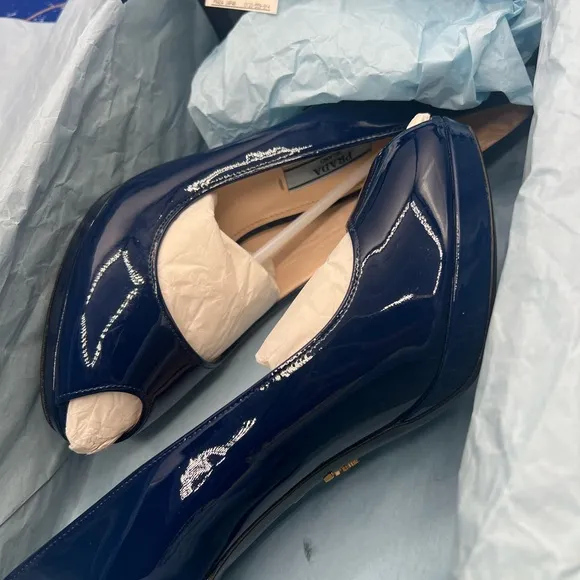 Authentic Women’s Blue Prada Peep Toe Sandals SZ 37.5 Excellent Condition