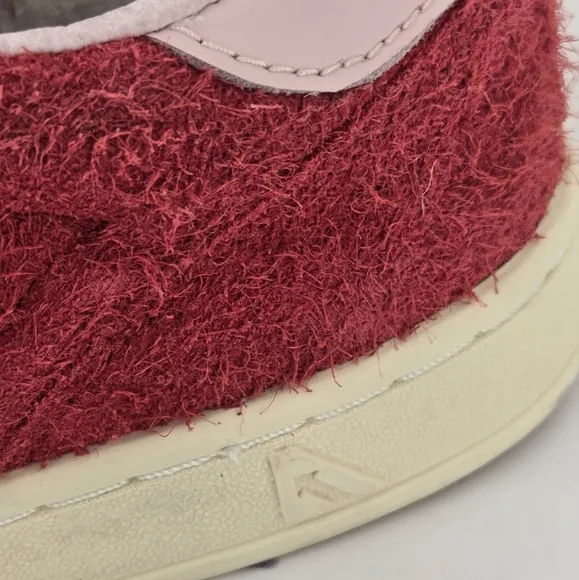 AUTRY Medalist 01 Red Suede Flat Low Sneakers Women’s Size 36 or US 6