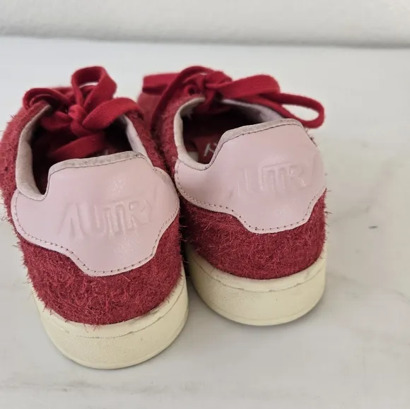 AUTRY Medalist 01 Red Suede Flat Low Sneakers Women’s Size 36 or US 6